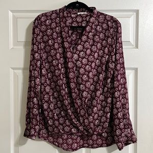 Beautiful Pleione Blouse. Size XL.